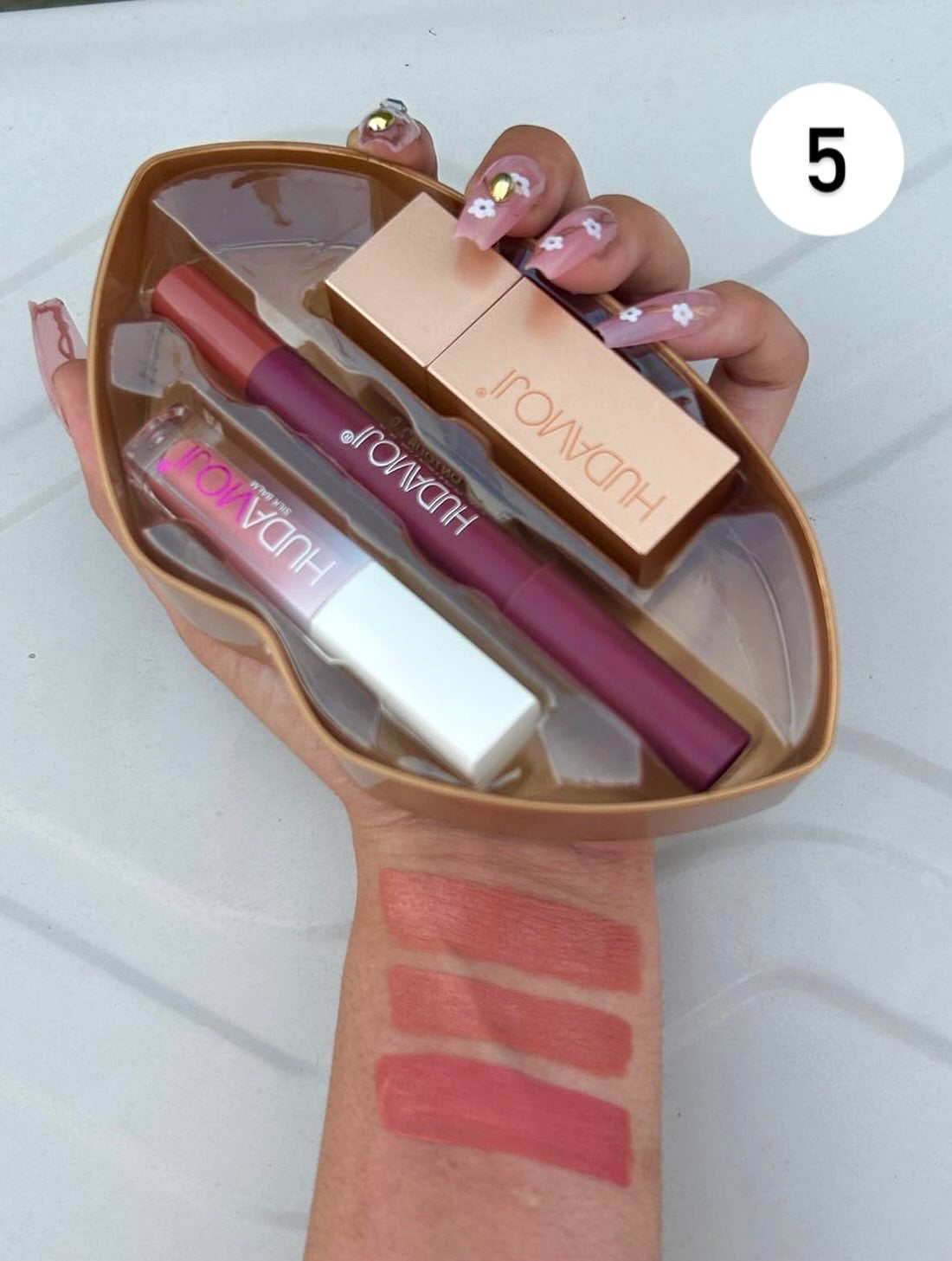 Kit Lip Hudamoji 3en1 Lip Gloss, Contour, Lipstick