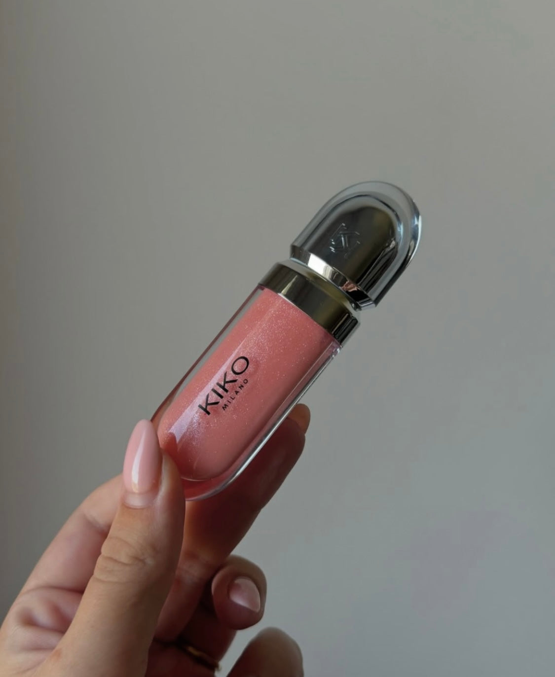 KIKO 3D HYDRA LIPGLOSS -04- Pearly Peach Rose