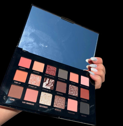 Palette Pretty Grunge WARDABEAUTY Dupe hudabeauty